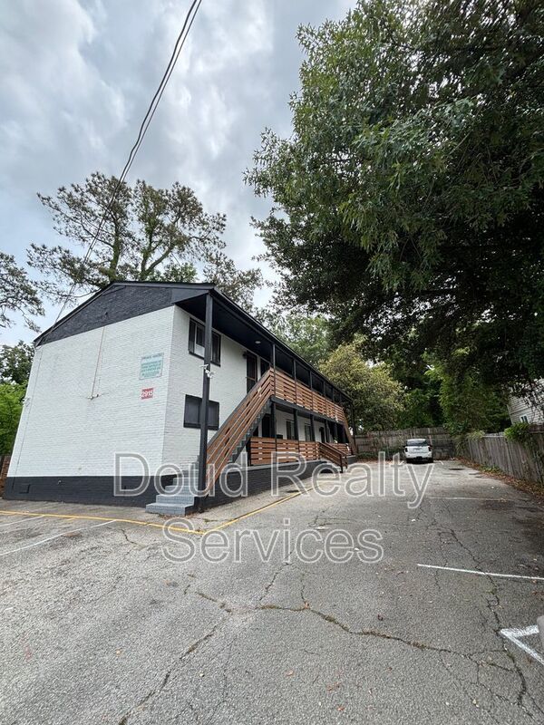 Charming 1-Bedroom Apartment Just Blocks from Ocean View Beach! property image