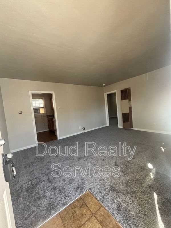 Cute One Bedroom Apartment in Oceanview! property image