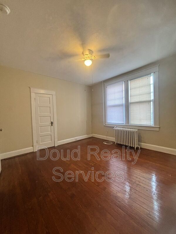 Amazing Two Bedroom Apartment Near Port Norfolk property image