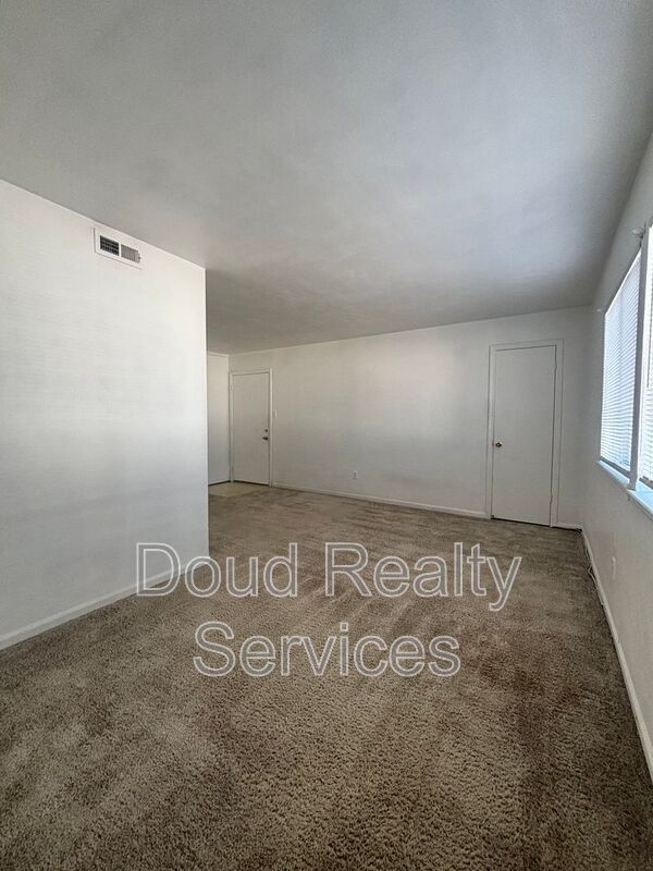 Cute One Bedroom in Norview Heights property image