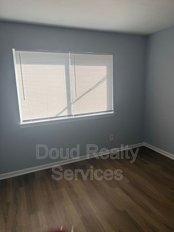 Absolutely Adorable two bedroom is move in ready! property image