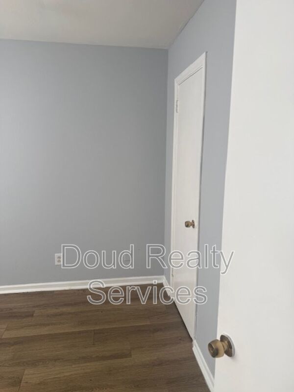Absolutely Adorable two bedroom is move in ready! property image
